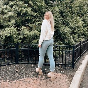 Meet your Posher, Hope